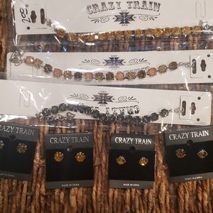 Earring and bracelets bundle